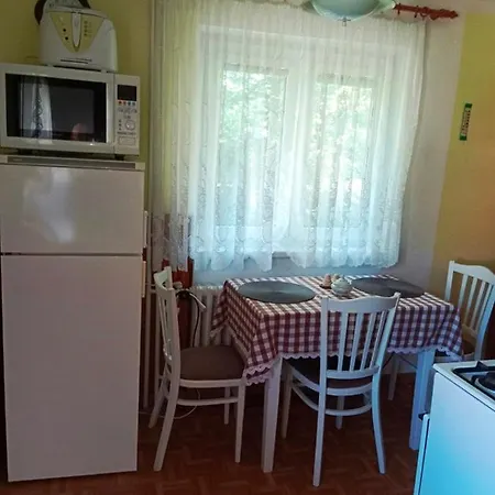 Chata Pod Ropickou Semesterbostad Reka